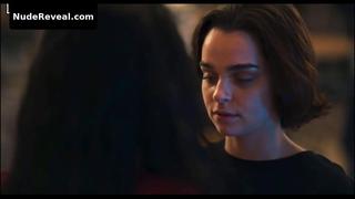 MACARENA GARCIA nude in 100 dias para enamorarnos