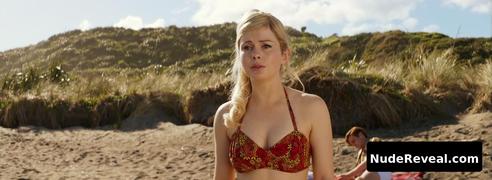 ROSE MCIVER nude in Daffodils
