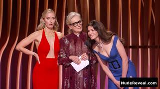 ANNE HATHAWAY nude in Screen Actors Guild Awards
