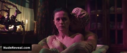 AGNIESZKA GROCHOWSKA nude in How I Fell in Love with a Gangster