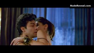AARTI KHETARPAL nude in The Casino