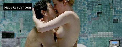 ALBA ROHRWACHER nude in Come Undone