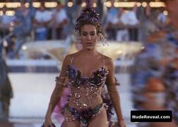 SARAH JESSICA PARKER nude in Honeymoon in Vegas