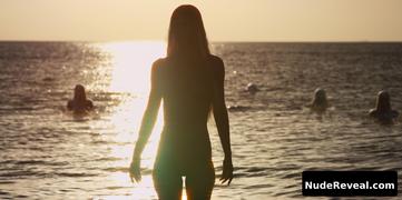 LISA SEIFFERT nude in Tidelands