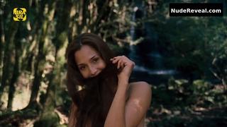 CAMILA PITANGA nude in Saneamento Basico, O Filme