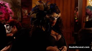 NIECY NASH nude in Claws