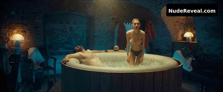 LEONIE DAHAN-LAMORT nude in Thick and Thin