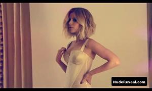 KATE MARA nude in Esquire Latinoamerica
