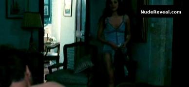 MARION COTILLARD nude in A Good Year