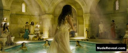 ECE YUKSEL nude in Three Thousand Years of Longing