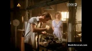 HEATHER GRAHAM nude in Shout