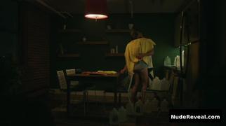 SAMARA WEAVING nude in SMILF