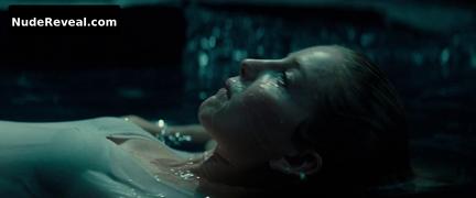 ANNABELLE WALLIS nude in The Mummy