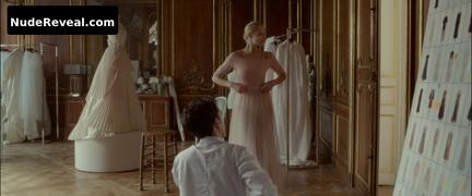 LYNA KHOUDRI nude in Haute Couture