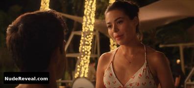 MIRANDA COSGROVE nude in Mother of the Bride