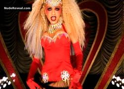 CHRISTINA AGUILERA nude in Lady Marmalade