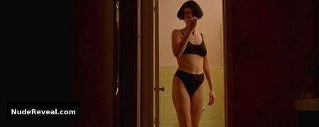 MICHELLE FORBES nude in Kalifornia