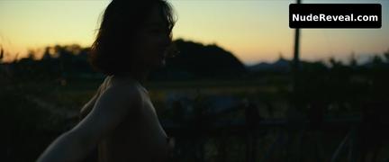 JUN JONG-SEO nude in Burning