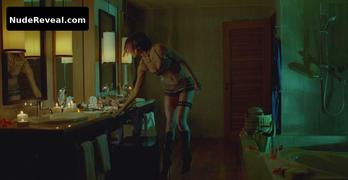 KALI HAWK nude in Couples Retreat
