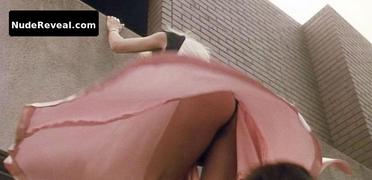 GOLDIE HAWN nude in Bird on a Wire