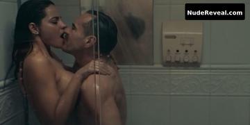 MAITE PERRONI nude in Dark Desire