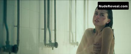 MARIIA NETAVROVANA nude in Free Falling