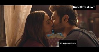 KIARA ADVANI nude in Bhool Bhulaiyaa 2