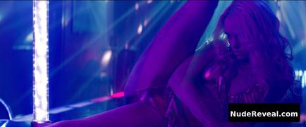 ELLE EVANS nude in Scouts Guide to the Zombie Apocalypse