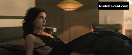 ANNA MARIA SIEKLUCKA nude in 365 Days: This Day