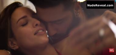TRIPTI DIMRI nude in Bad Newz