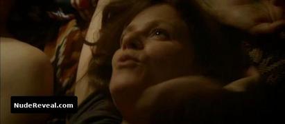 MARINA FOIS nude in Le plaisir de chanter