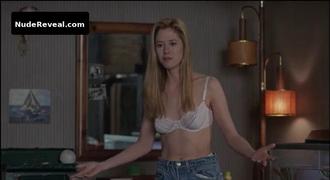 MIRA SORVINO nude in Beautiful Girls