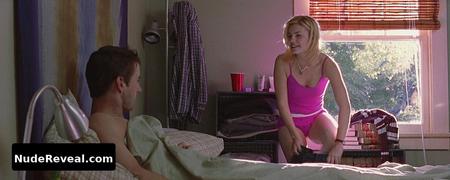 ELISHA CUTHBERT nude in Old School