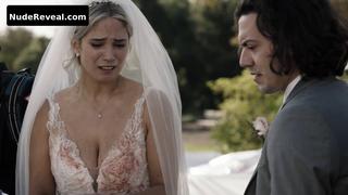 KATELYN PIPPY nude in 9-1-1: Lone Star