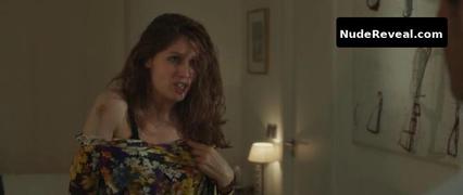 LAETITIA CASTA nude in Sous les jupes des filles