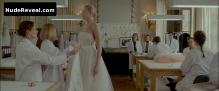 LYNA KHOUDRI nude in Haute Couture