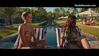 DEBORAH SECCO nude in Mulheres Alteradas