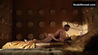 LUCY LAWLESS nude in Spartacus
