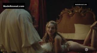 NOEMIE SCHMIDT nude in Versailles
