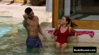 SOFIA VERGARA nude in Modern Family