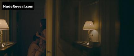 MICHELLE PFEIFFER nude in Where Is Kyra?
