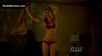 ANNALYNNE MCCORD nude in 90210