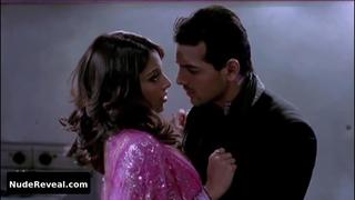BIPASHA BASU nude in Dhan Dhana Dhan Goal