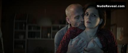 MARTINA GEDECK nude in Gleissendes Gluck