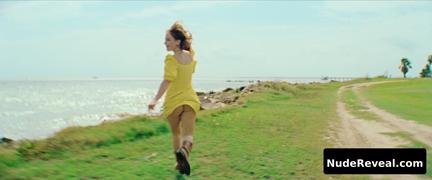 SUZANNA SON nude in Red Rocket