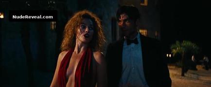MARGOT ROBBIE nude in Babylon