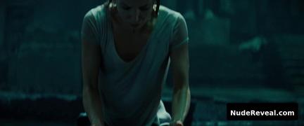 ANNABELLE WALLIS nude in The Mummy