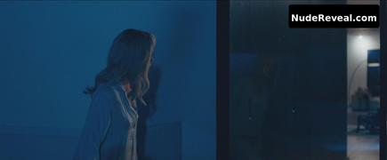 LOLA KIRKE nude in Gemini