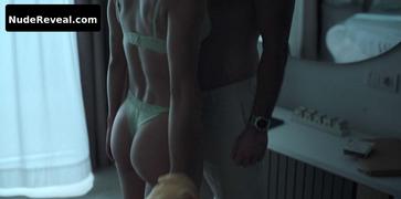 ESMERALDA PIMENTEL nude in Montecristo