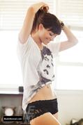 HANNAH SIMONE nude in Esquire Me in My Place